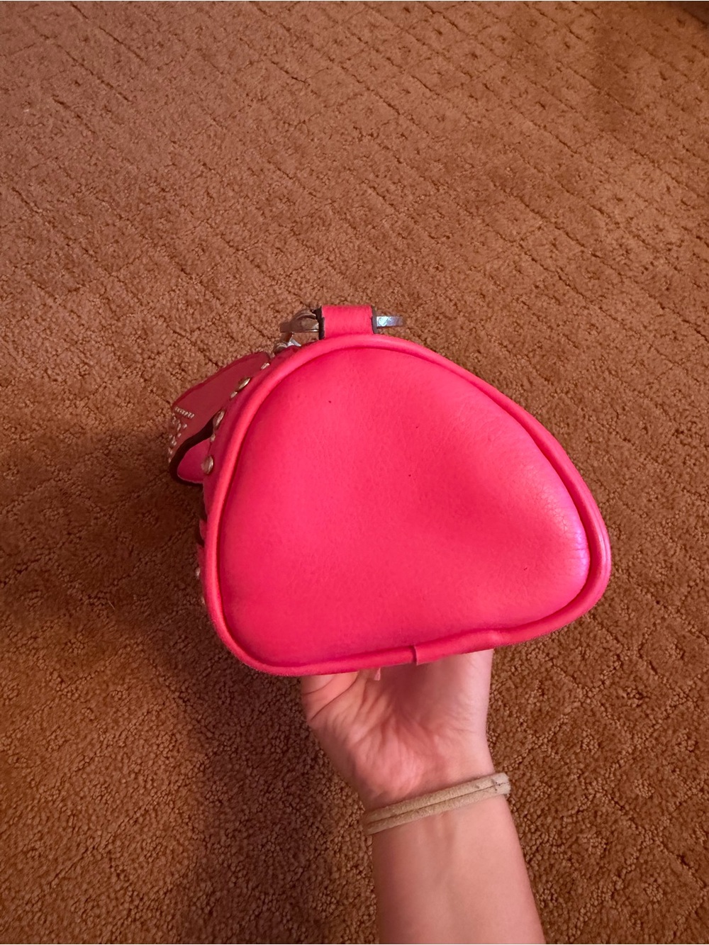 Sonoma hot pink faux leather silver studded shoulder bag - Picture 6 of 8